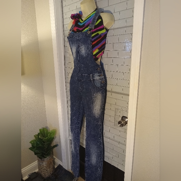 Denim overalls bibbed size large - Picture 2 of 11